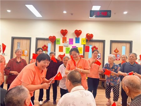 阿默与你共度建党节